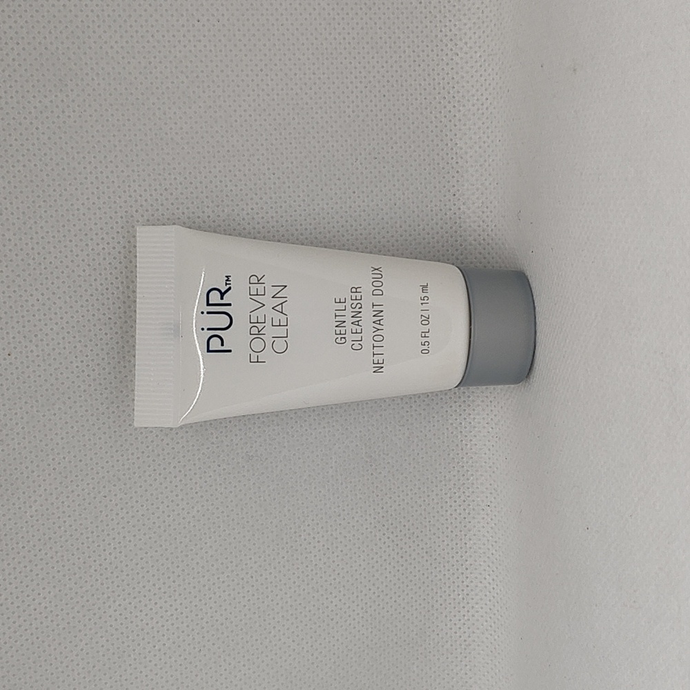 PUR Gentle Cleanser